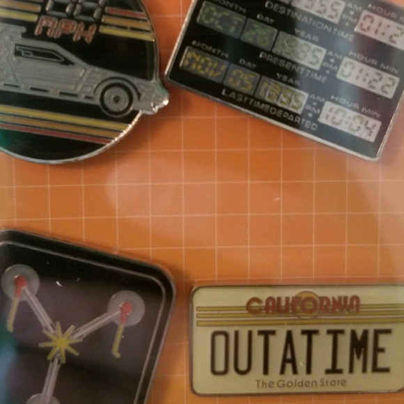 Back to the future pin set very rare - Picture 2 of 2